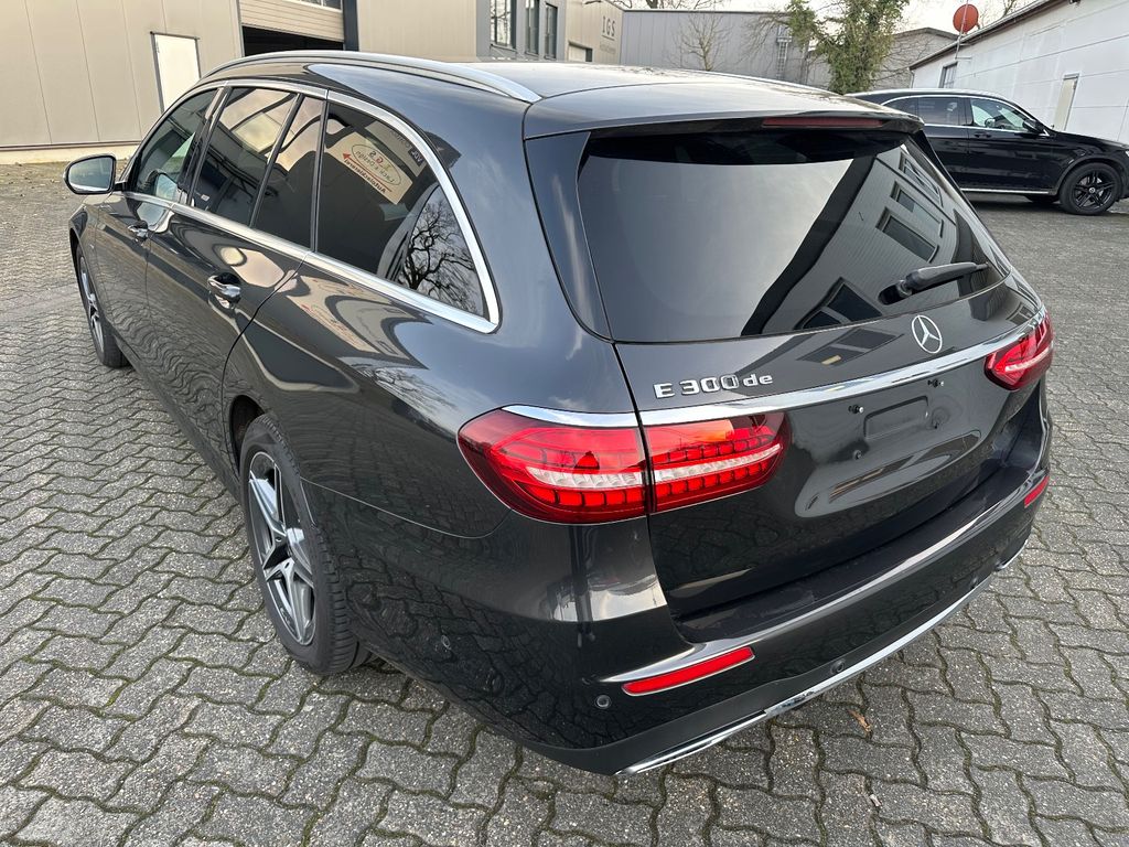Mercedes-Benz E 300 2021