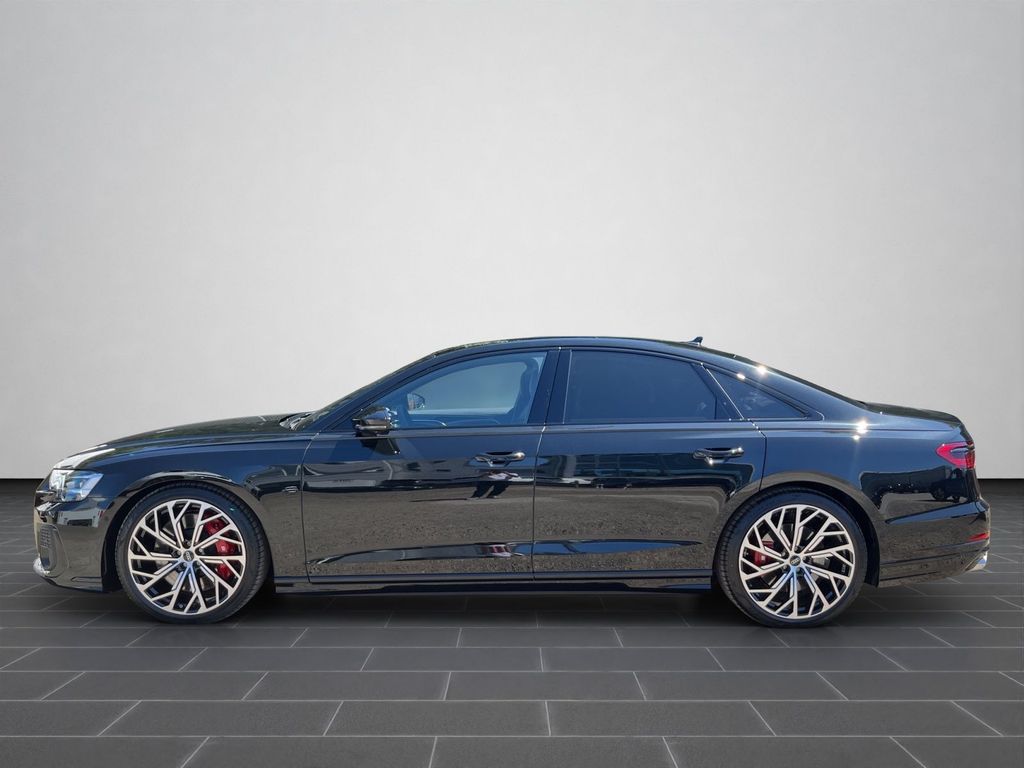 Audi S8 2025