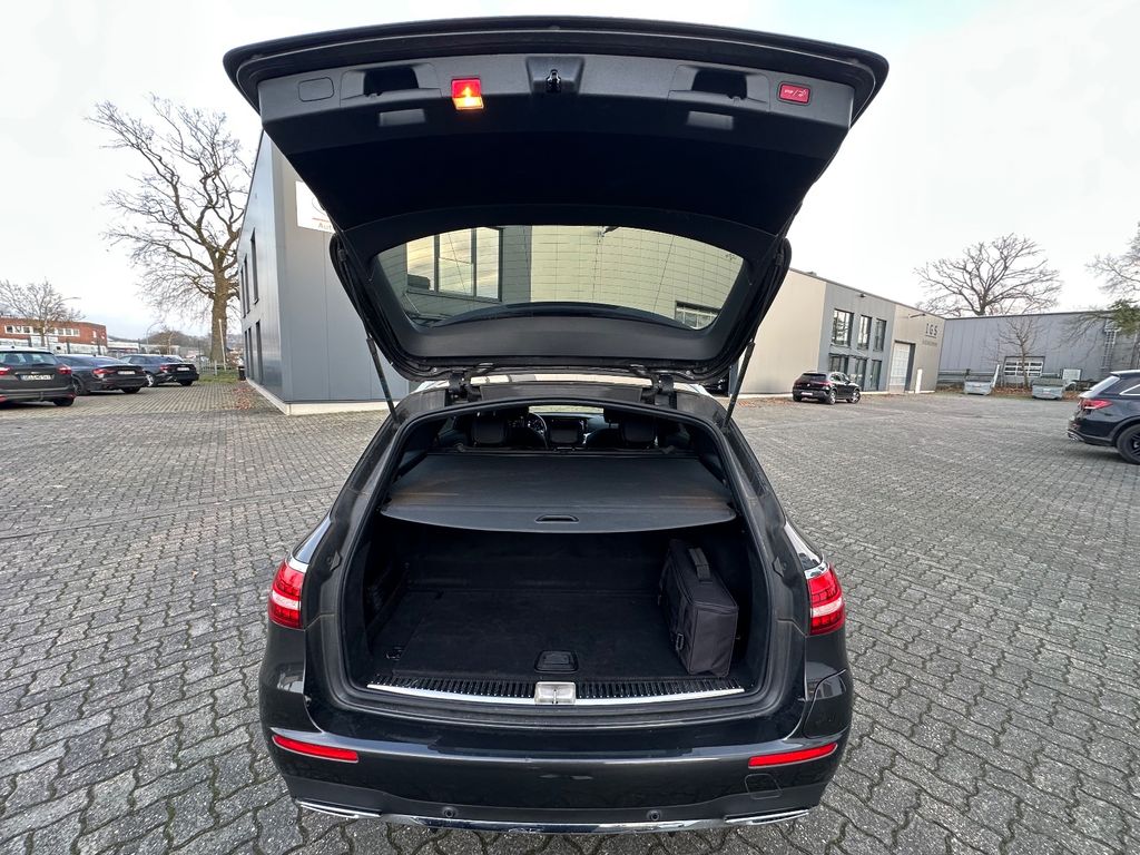 Mercedes-Benz E 300 2021