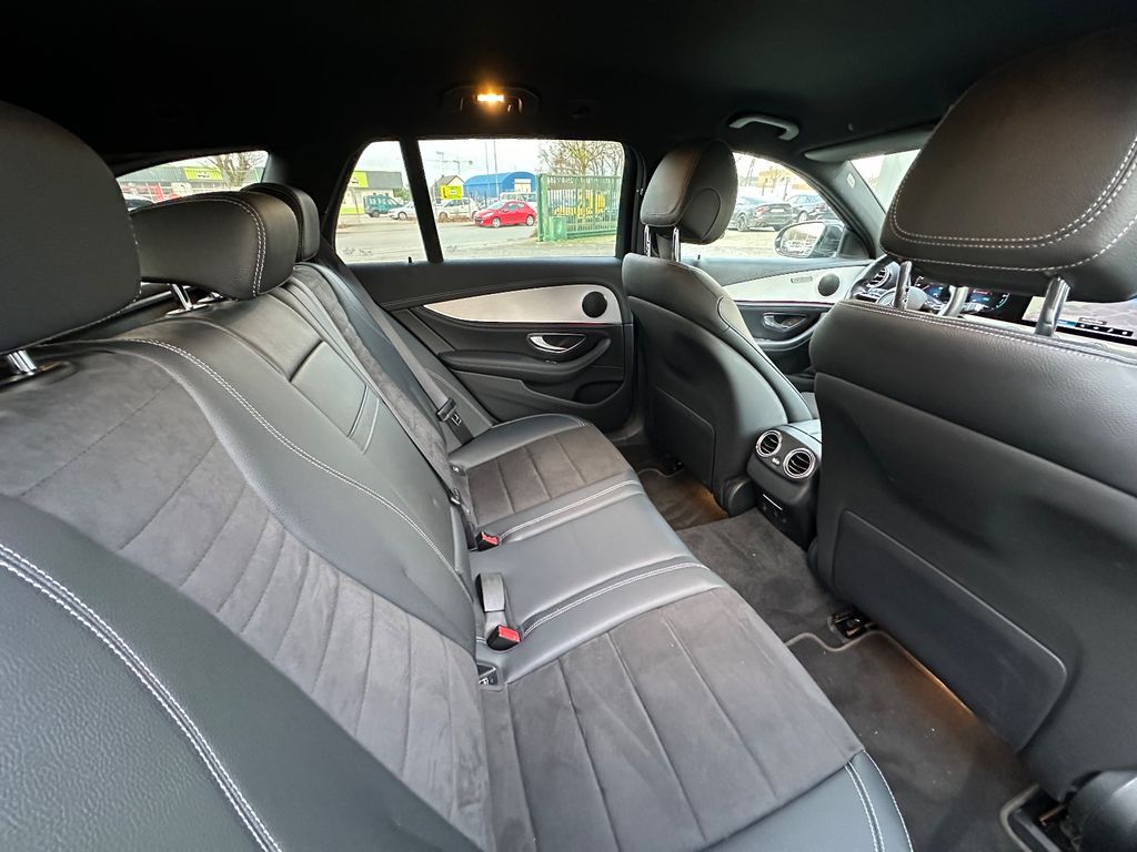 Mercedes-Benz E 300 2021