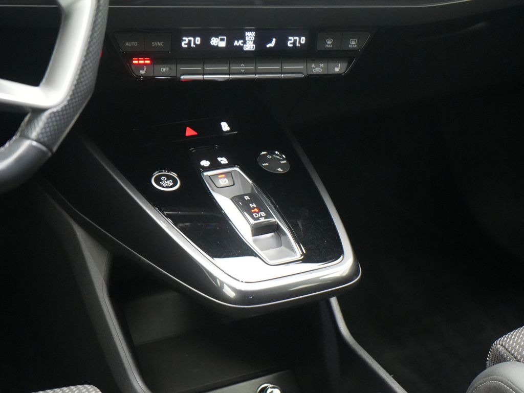 Audi Q4 2022