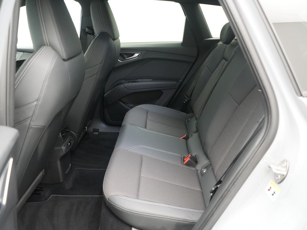 Audi Q4 2022