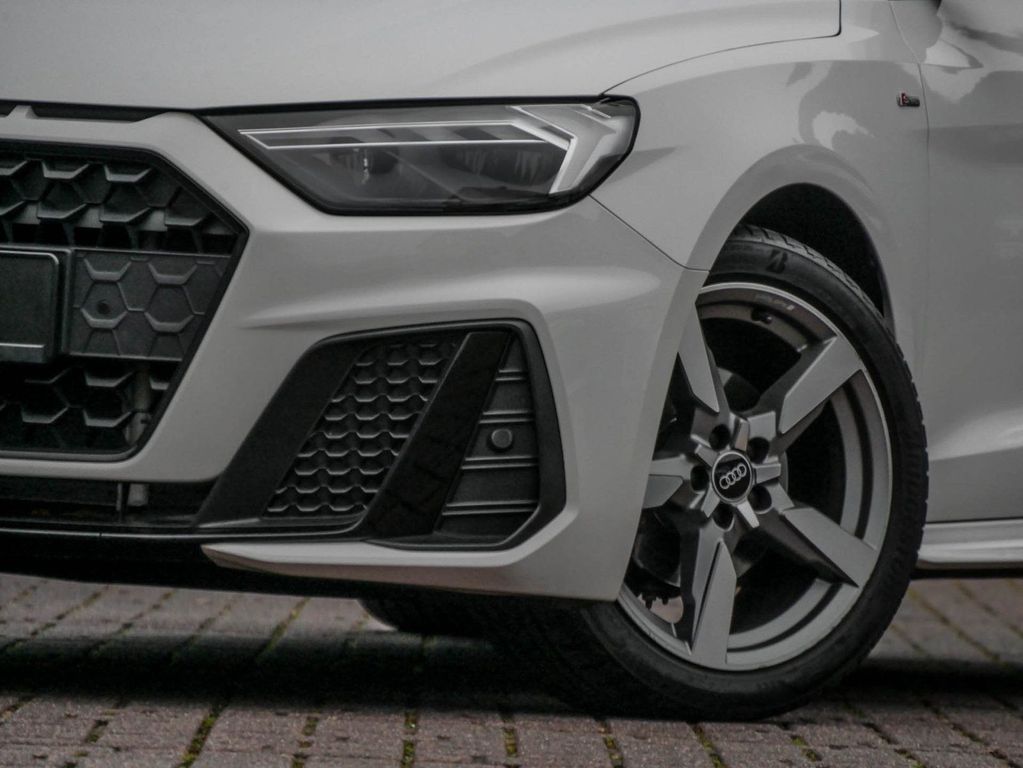 Audi A1 2023