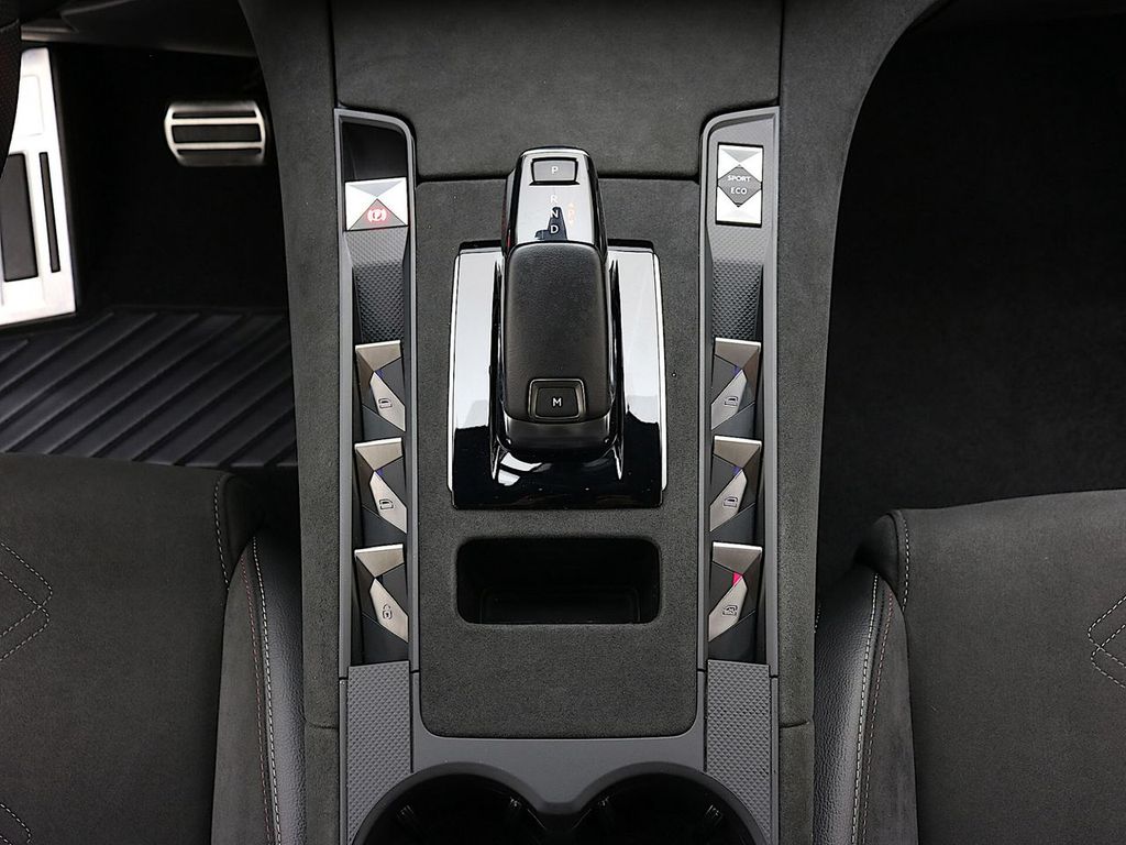 DS Automobiles DS7 (Crossback) 2022