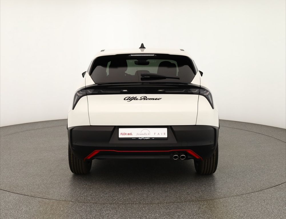 Alfa Romeo Junior 2025