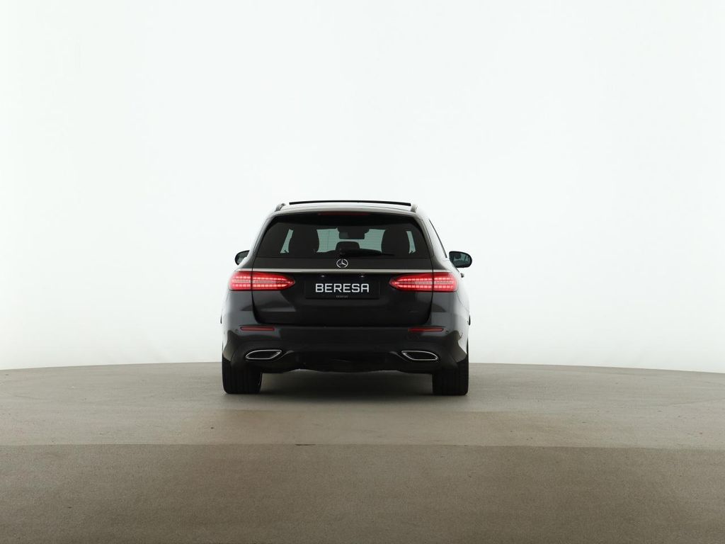 Mercedes-Benz E 400 2022