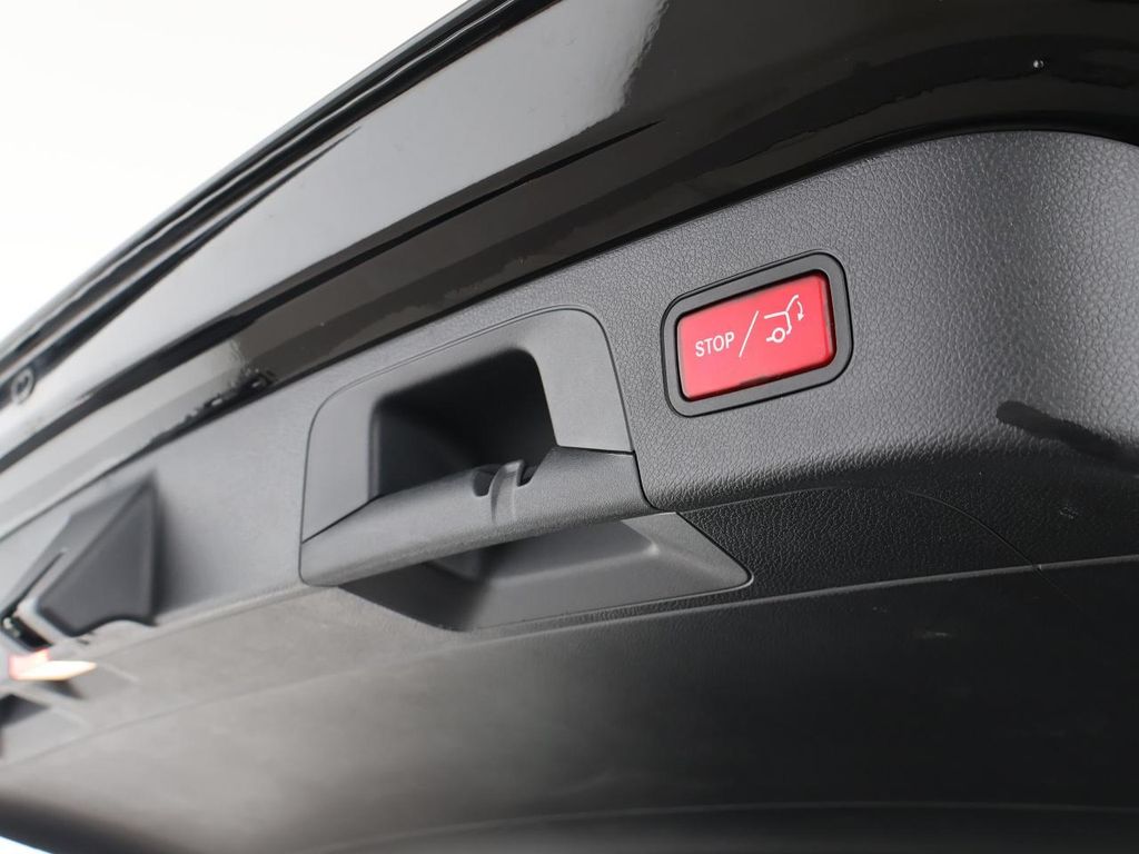 Mercedes-Benz EQC 2022