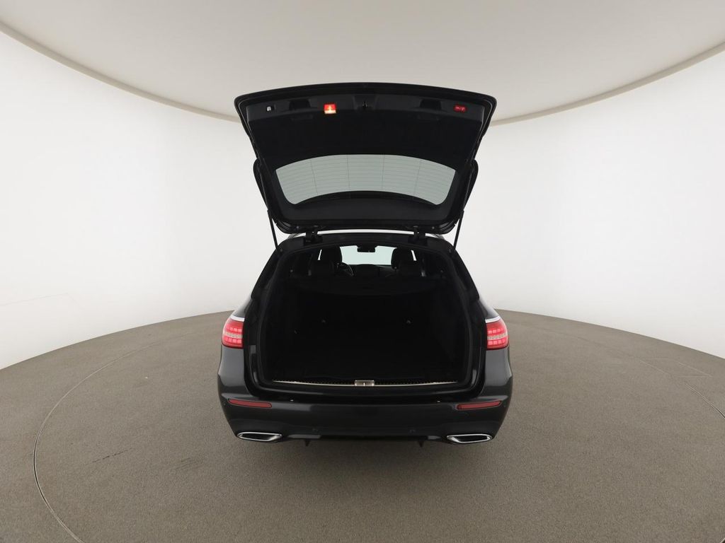 Mercedes-Benz E 400 2022