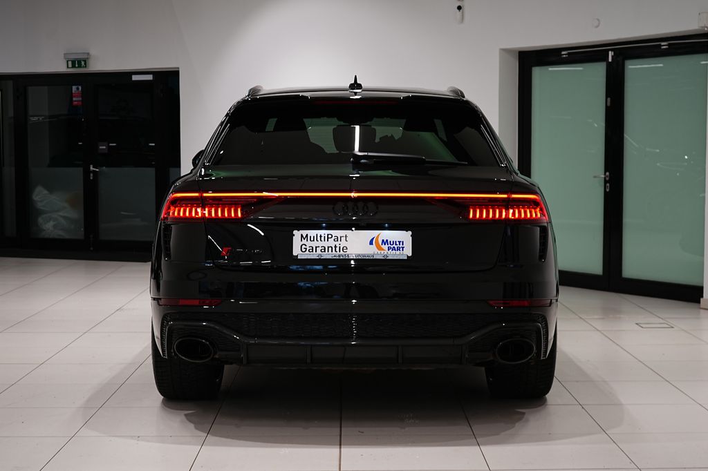 Audi RSQ8 2023