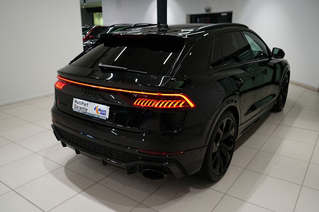 Audi RSQ8 2023