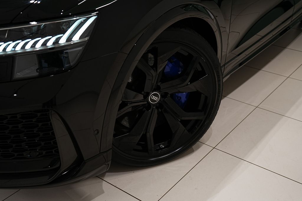 Audi RSQ8 2023