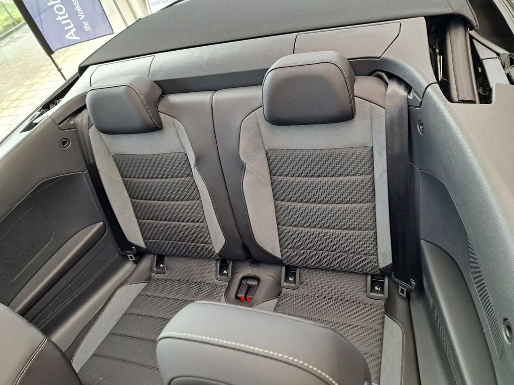 Volkswagen T-Roc 2023