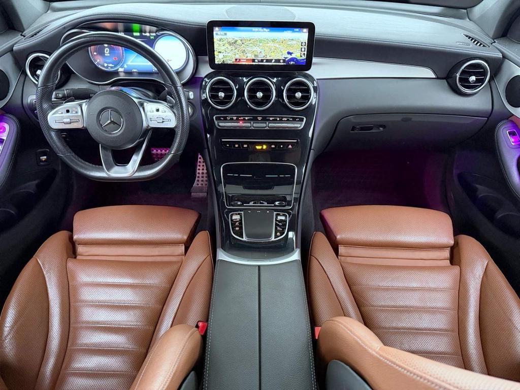 Mercedes-Benz GLC 300 2021