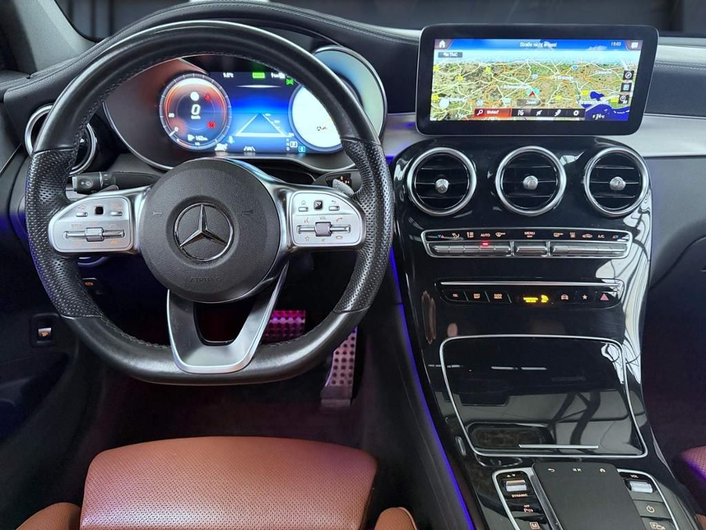 Mercedes-Benz GLC 300 2021