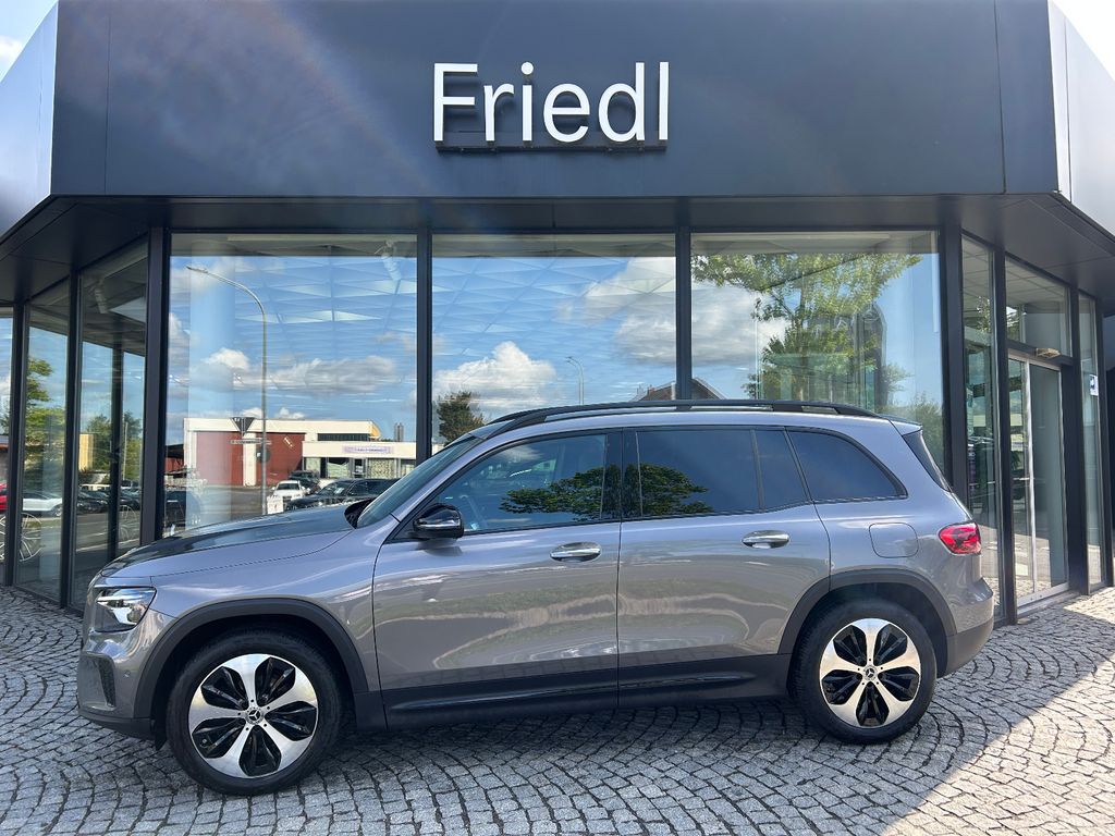 Mercedes-Benz GLB 200 2024