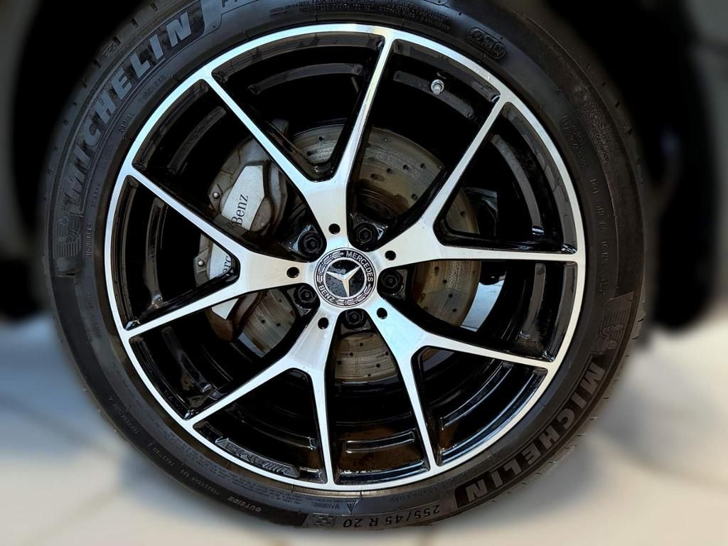 Mercedes-Benz GLC 300 2021