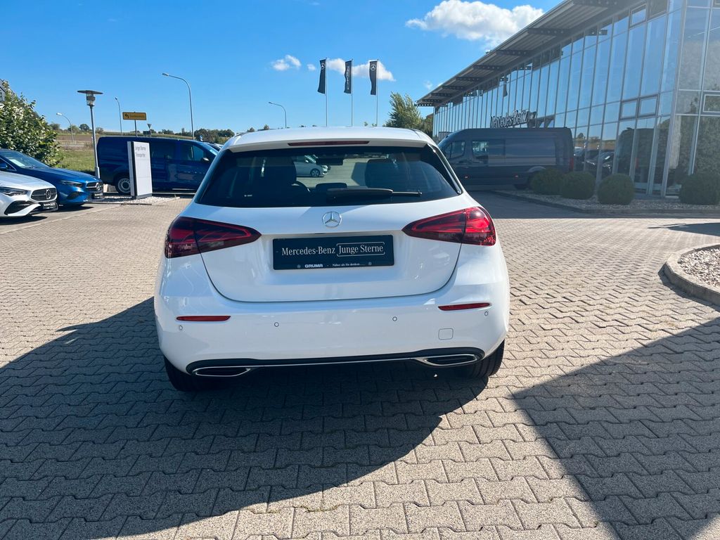 Mercedes-Benz A 200 2024