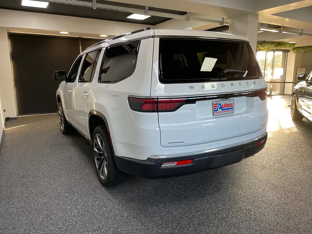 Jeep Wagoneer 2025