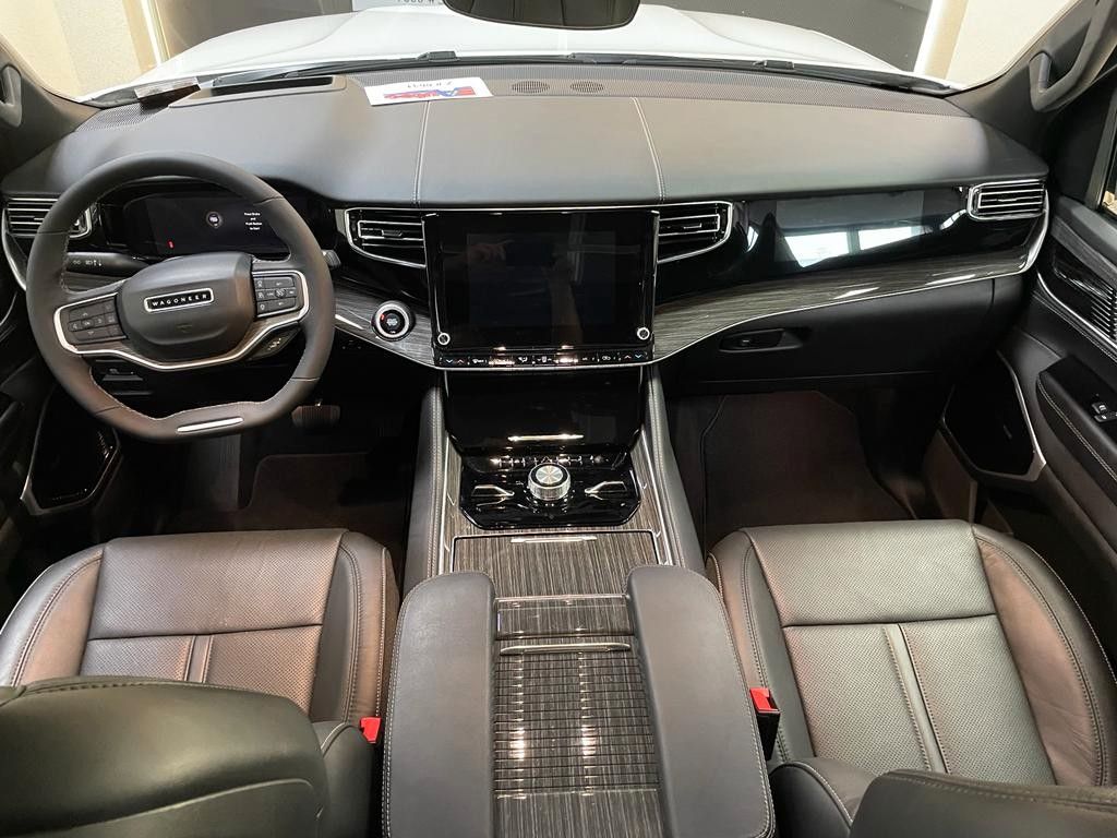 Jeep Wagoneer 2025