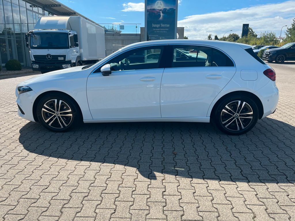 Mercedes-Benz A 200 2024