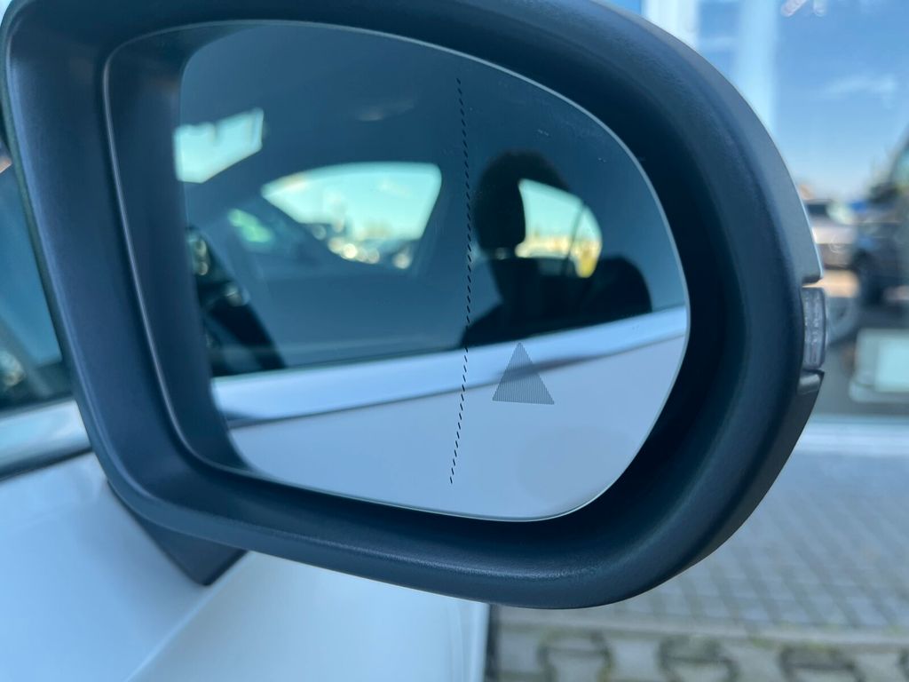 Mercedes-Benz A 200 2024