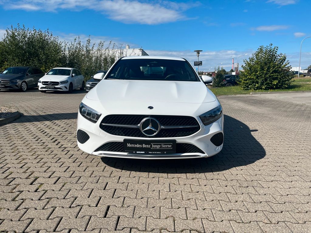 Mercedes-Benz A 200 2024