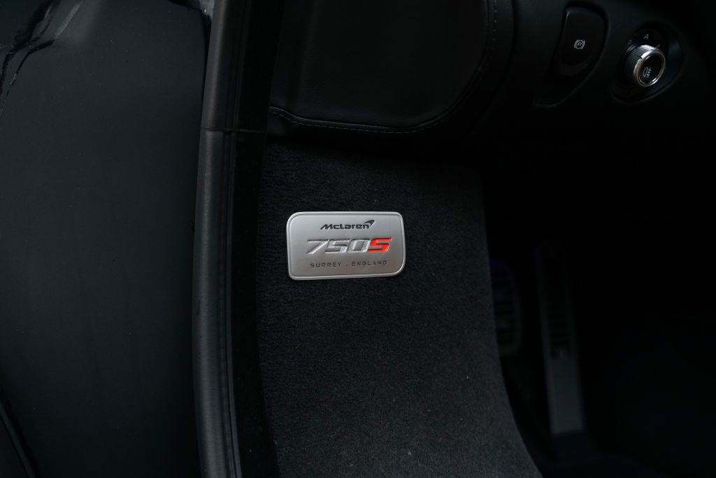 McLaren 750S 2025