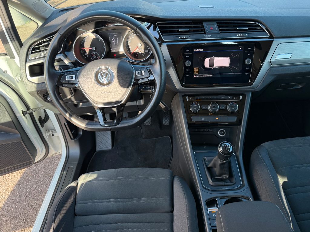 Volkswagen Touran 2019