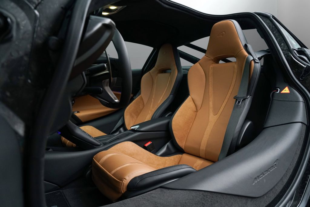 McLaren 750S 2025