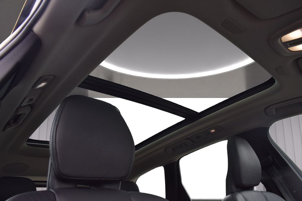 Volvo XC60 2022