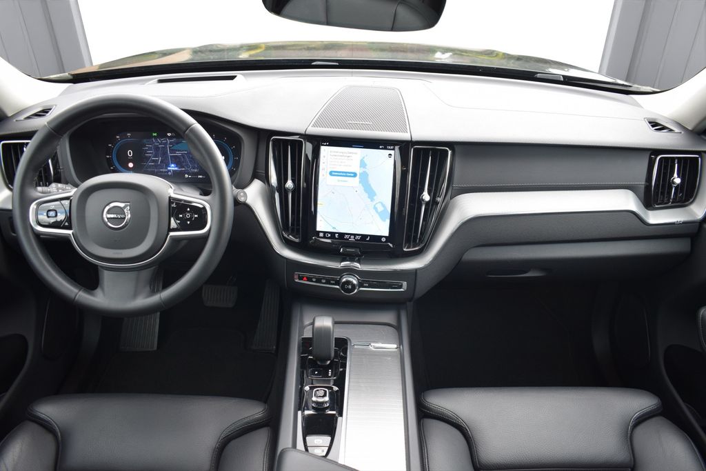 Volvo XC60 2022
