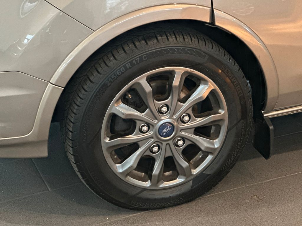 Ford Tourneo Custom 2022