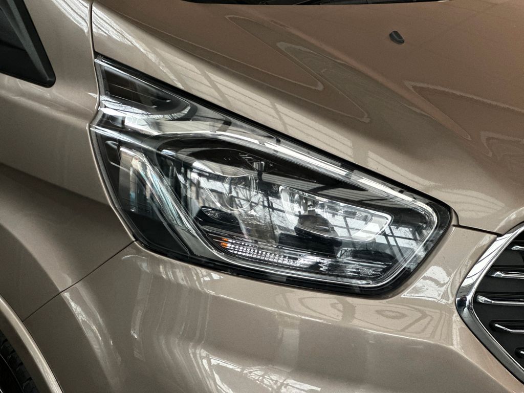 Ford Tourneo Custom 2022