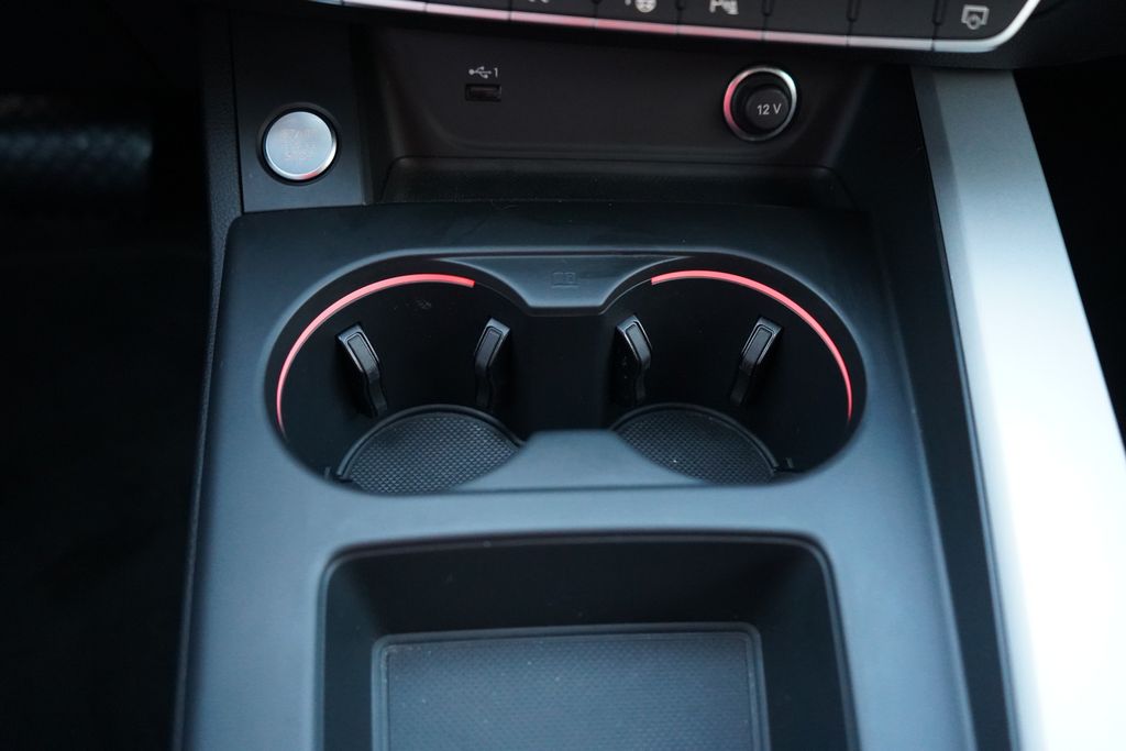 Audi A4 2021
