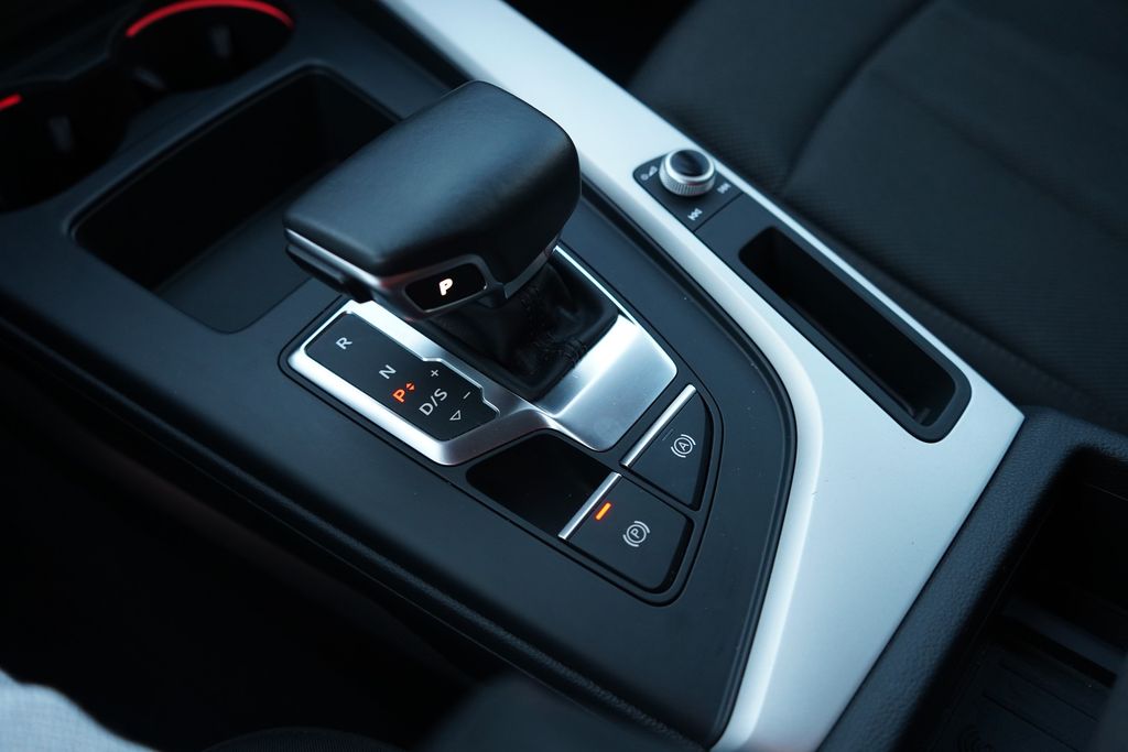Audi A4 2021