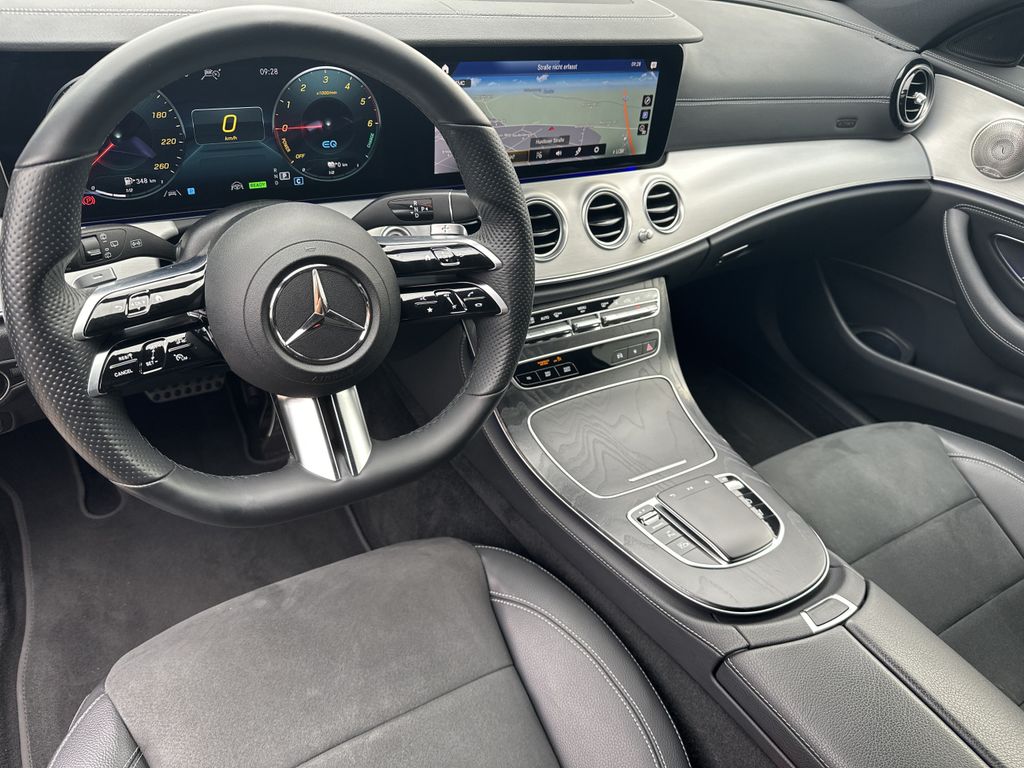 Mercedes-Benz E 300 2022