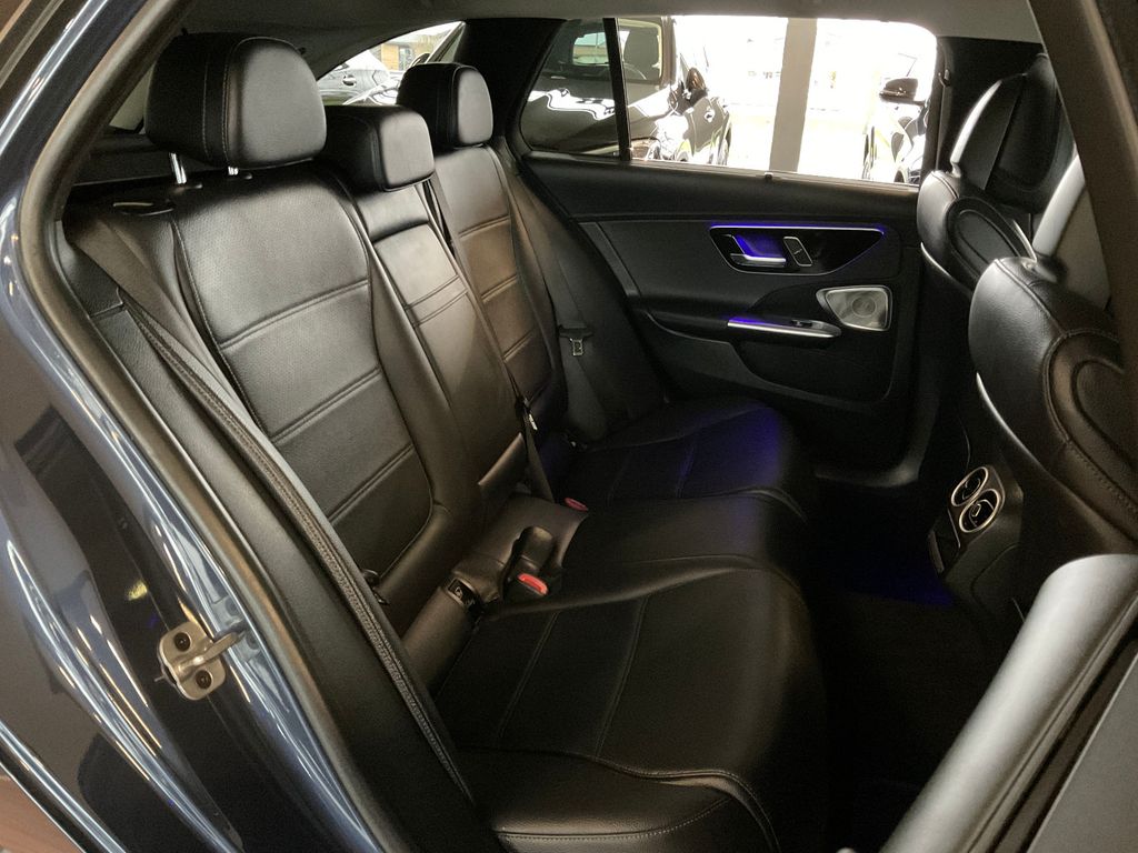 Mercedes-Benz C 200 2024