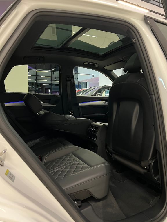 Audi SQ5 2022