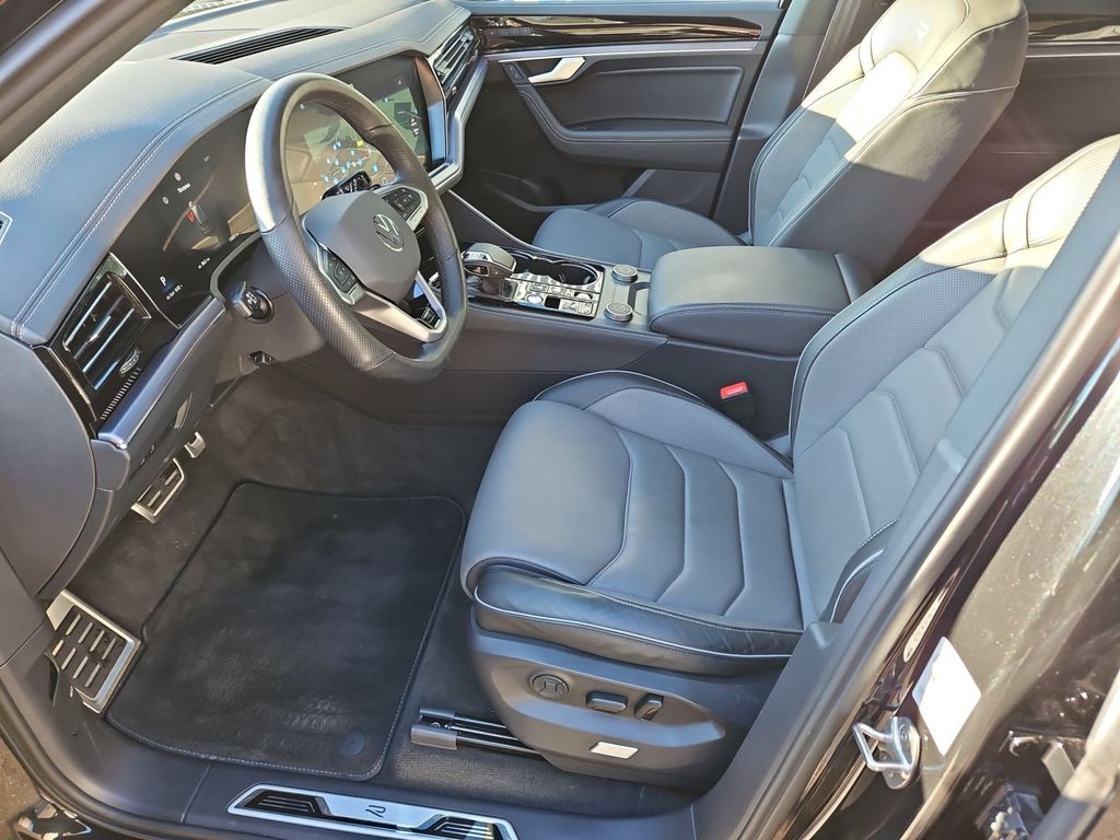 Volkswagen Touareg 2025