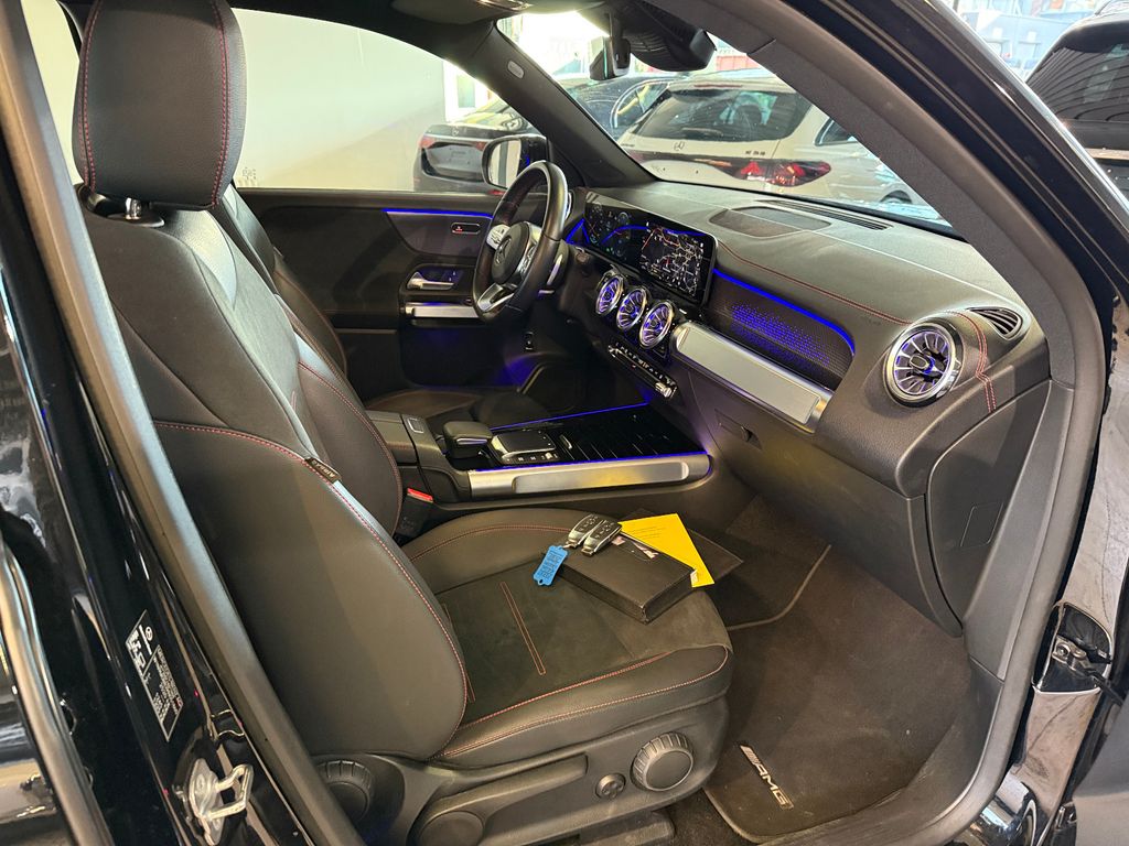 Mercedes-Benz EQB 2023