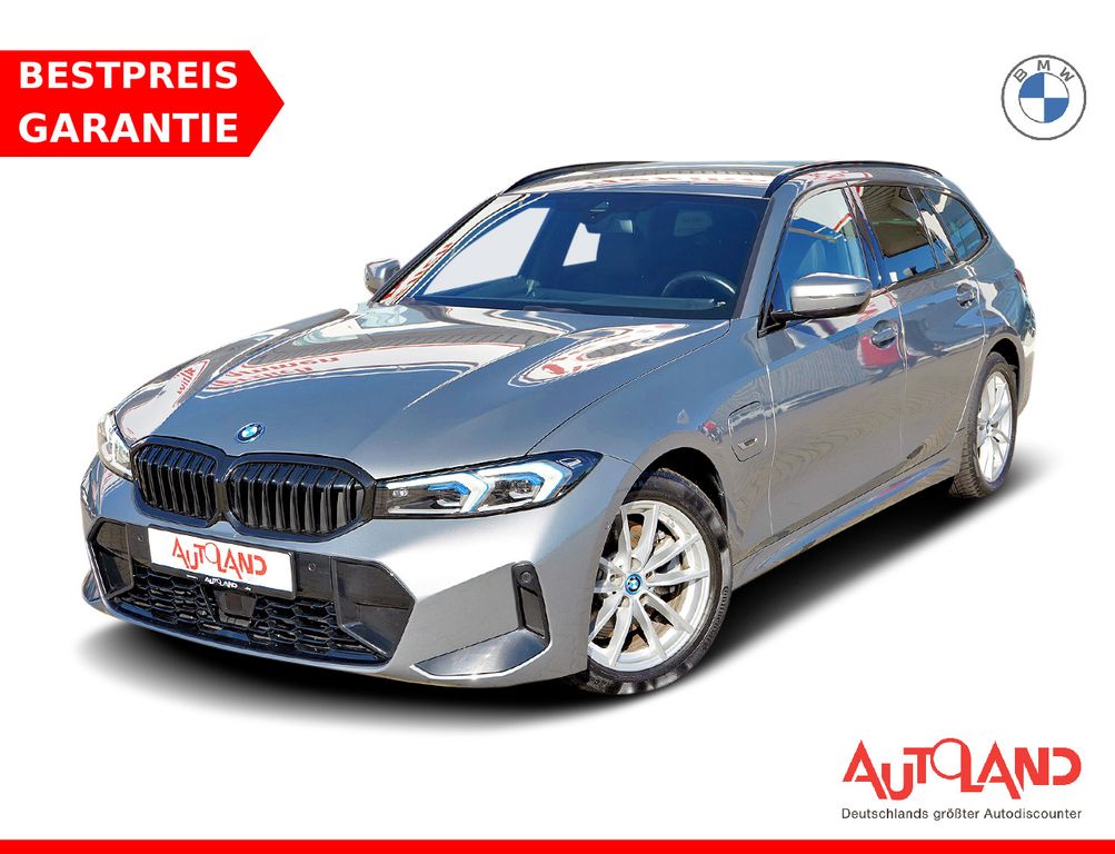 BMW 330 2022