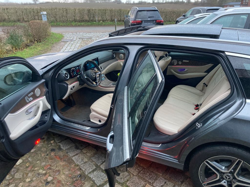 Mercedes-Benz E 300 2021