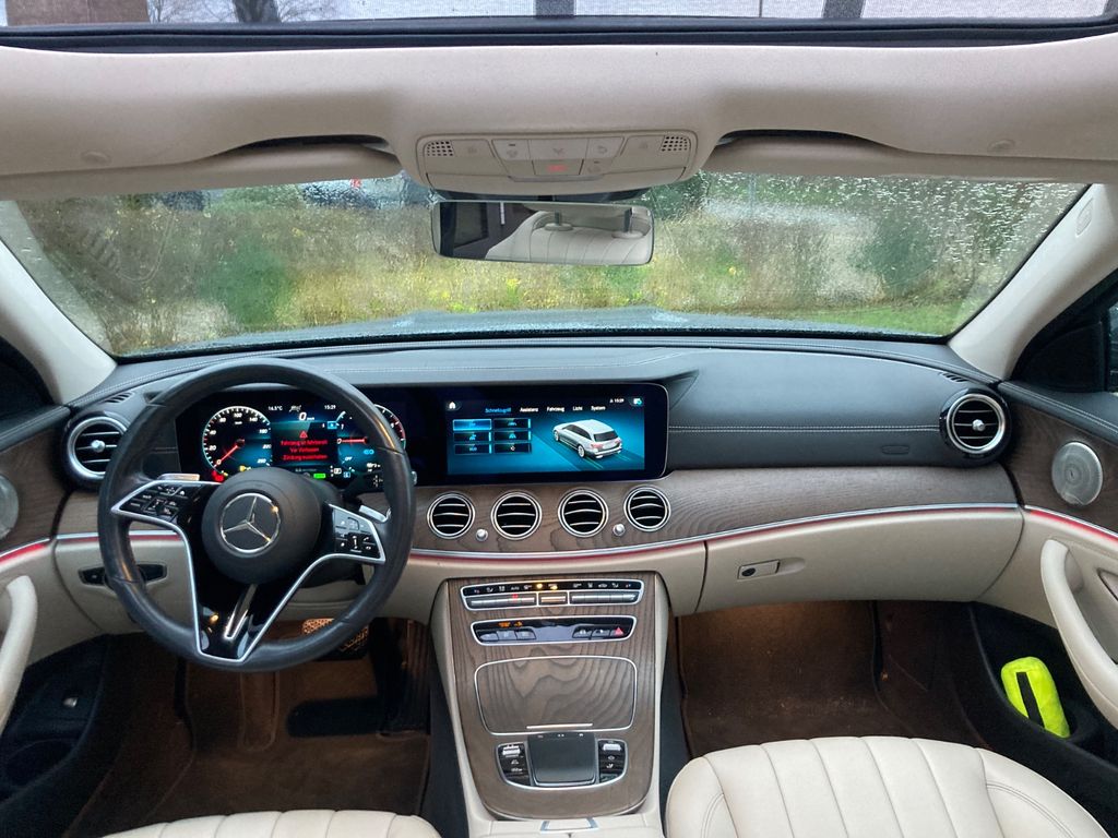 Mercedes-Benz E 300 2021