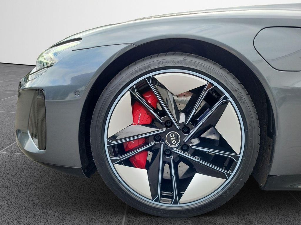 Audi RS e-tron GT 2021