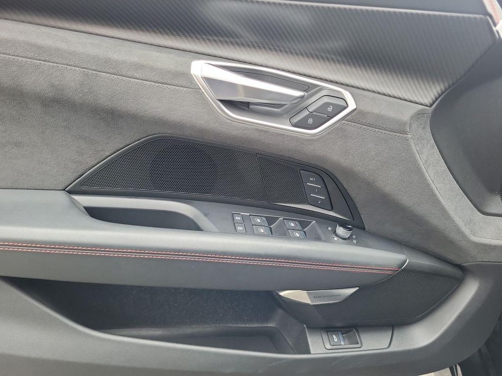 Audi RS e-tron GT 2021