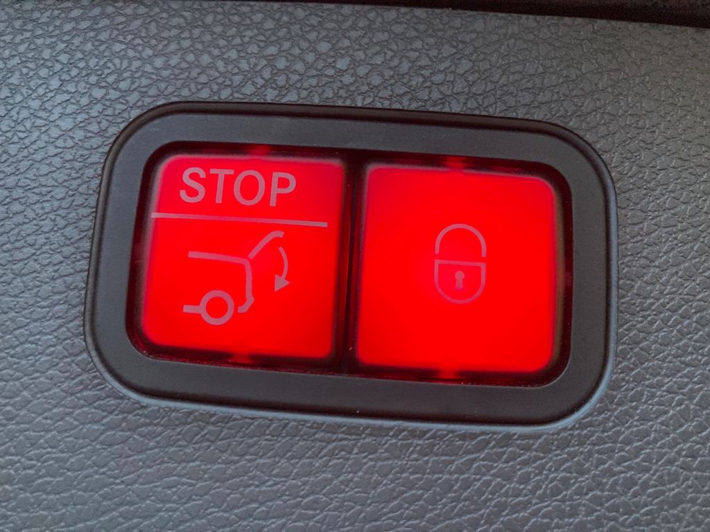 Mercedes-Benz E 300 2021