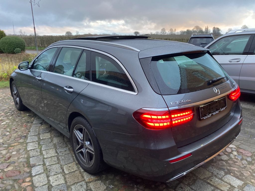 Mercedes-Benz E 300 2021
