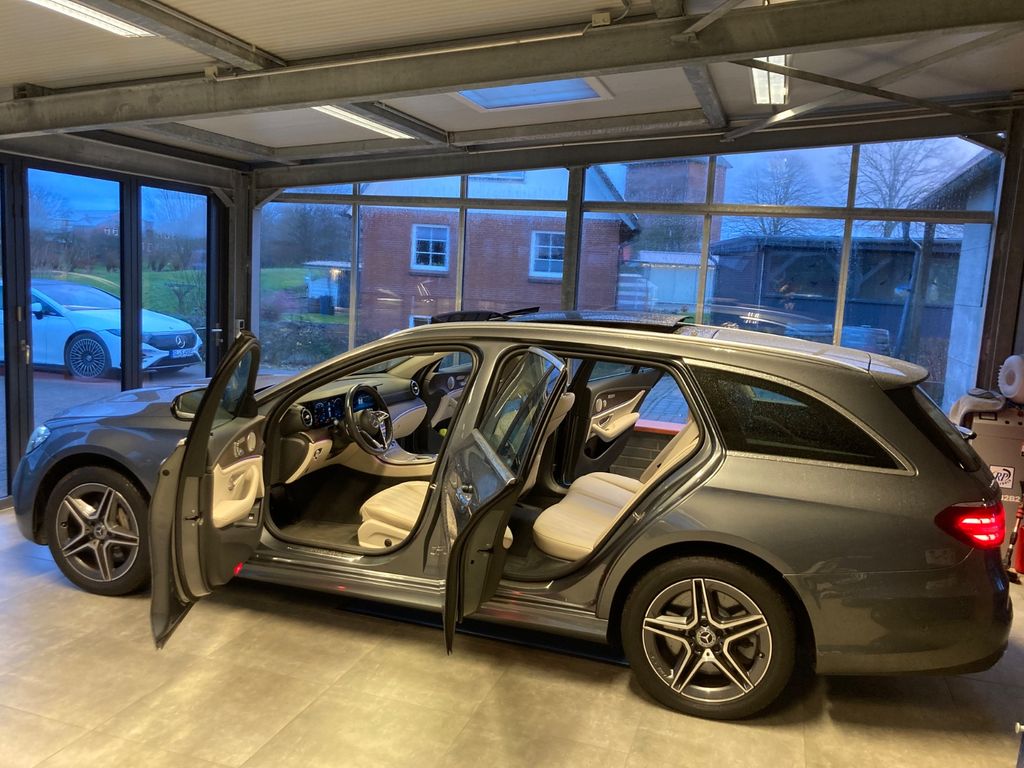 Mercedes-Benz E 300 2021