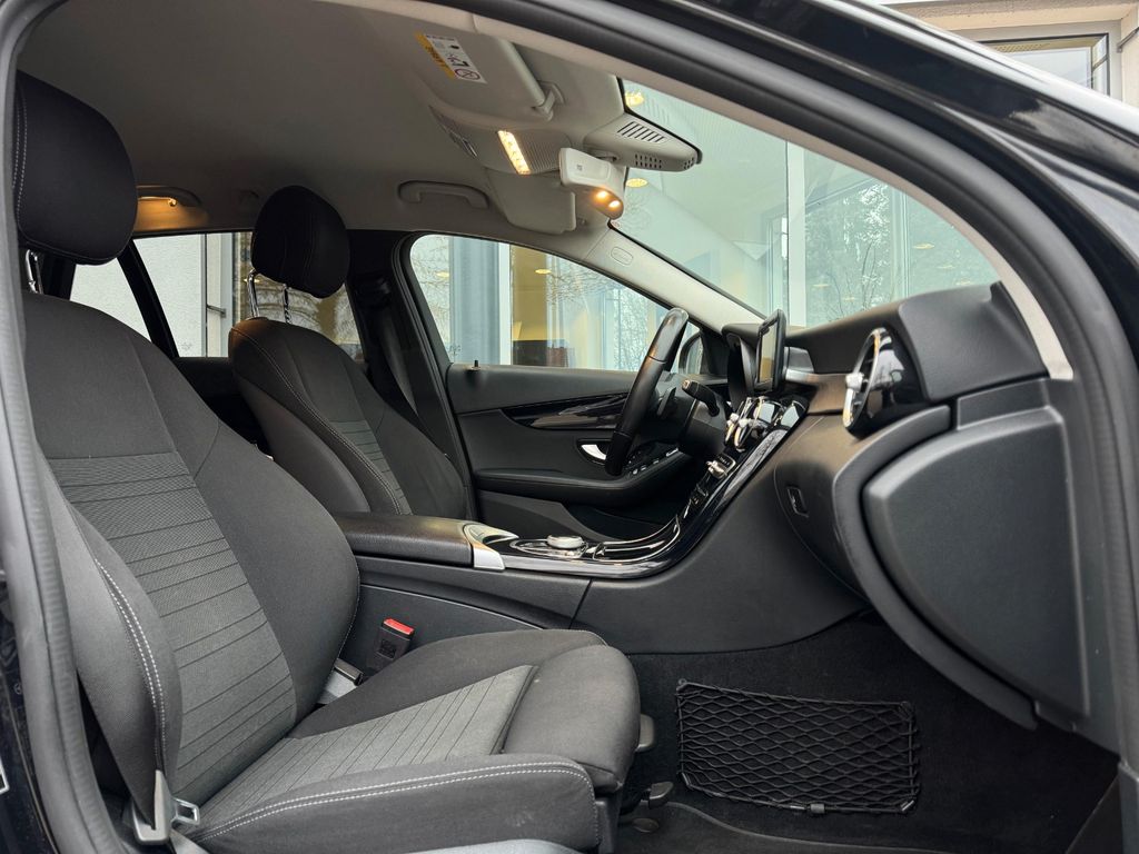 Mercedes-Benz C 180 2019