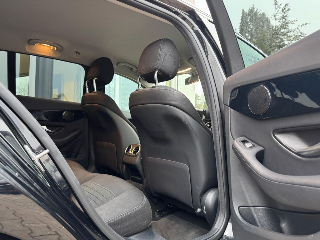 Mercedes-Benz C 180 2019